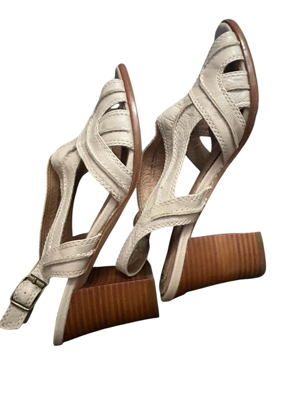 Corso como Cream Leather Strappy Block Heel Sandals